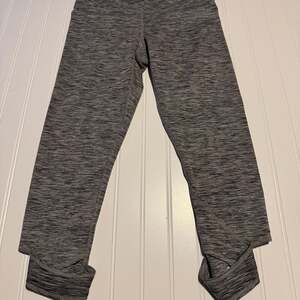 Manduka Women's Essential High Line Heather Gray Crop Leggings Size Medium